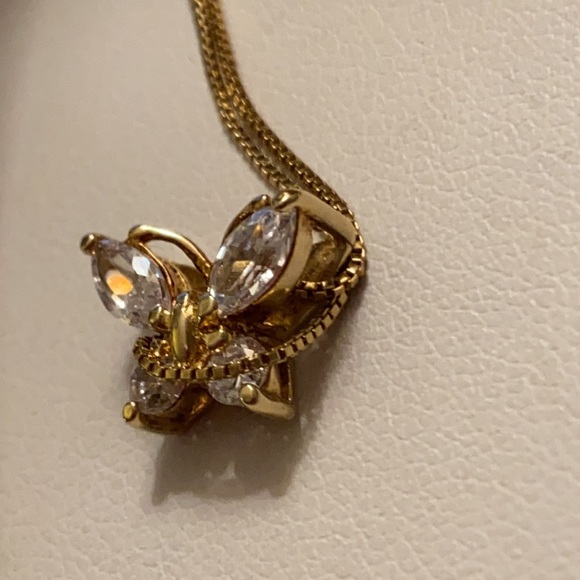 925 Vermeil Crystal Butterfly Pendant Necklace - Picture 6 of 7